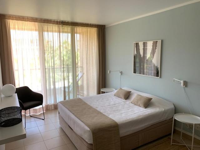 Ambassador Salgados Beach Suites Albufeira Kültér fotó